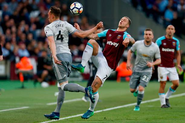 受并融入香 受并融入香